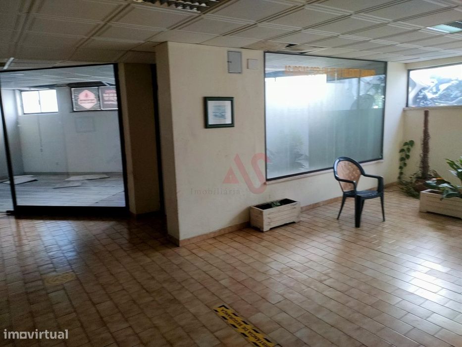 Loja de 29,65 m² no Edifício Varandas do Mar em Albufeira