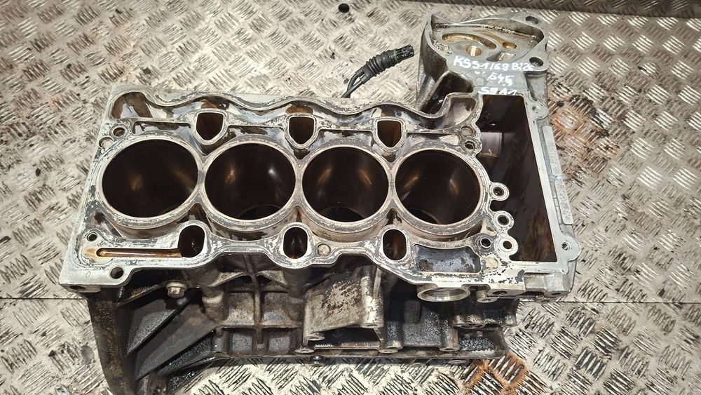 Blok Silnika Bmw E46 1.8 N42B18Ab 7506329