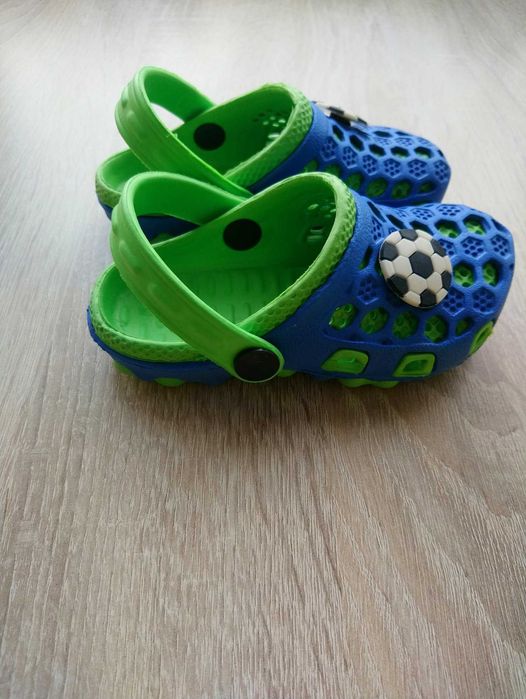 buciki/klapki ala crocs rozmiar 20