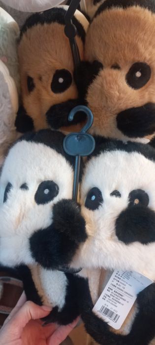 Дитячі гарні  капці