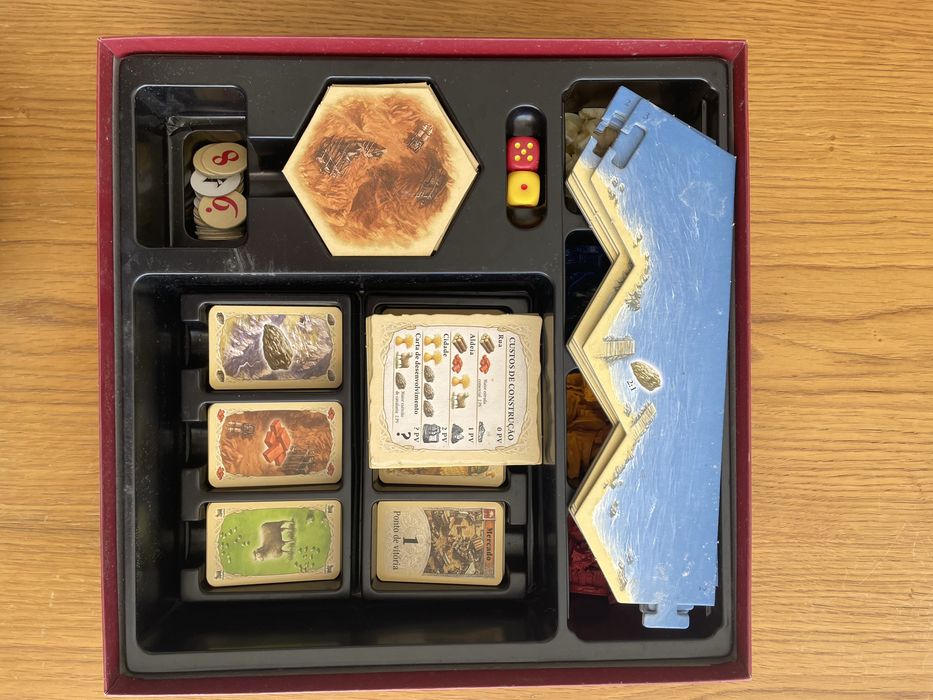 Jogo catan, aberto  mas completo e dem danos