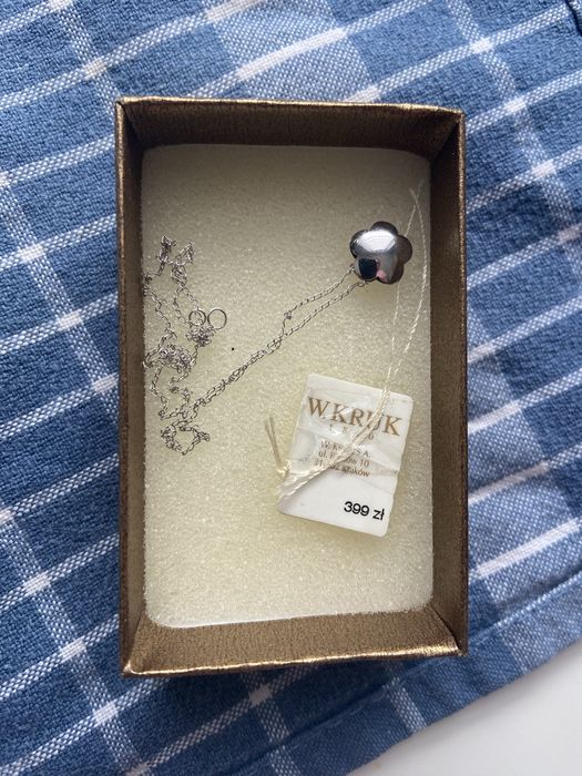 Naszyjnik z białego złota