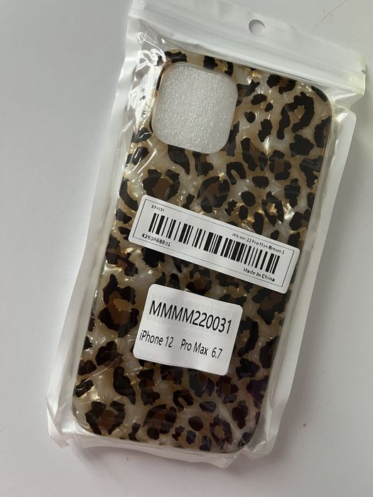 Чохол на iphone 12 pro max новий