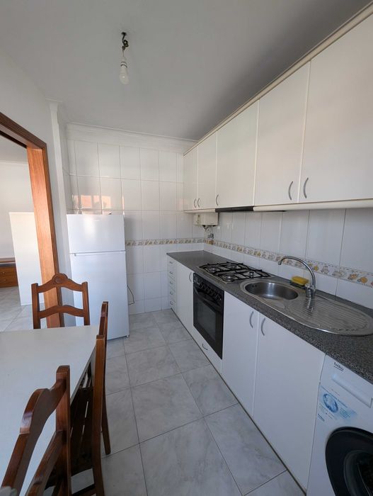 T0 Mobilado para Arrendamento – Centro de Viana do Castelo