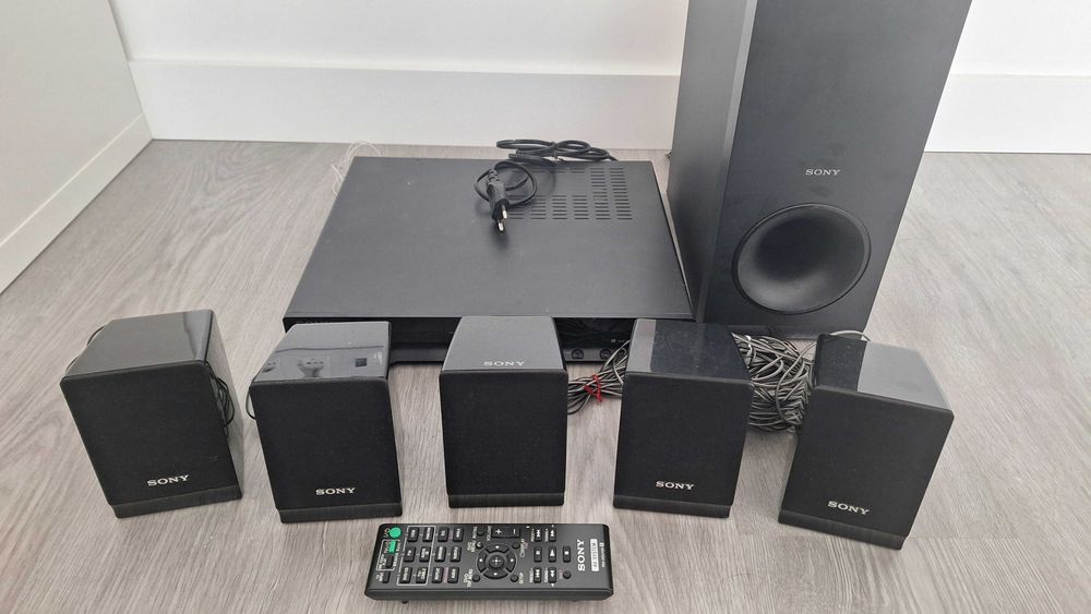 Som surround de 5.1 canais - HBD - TZ 140