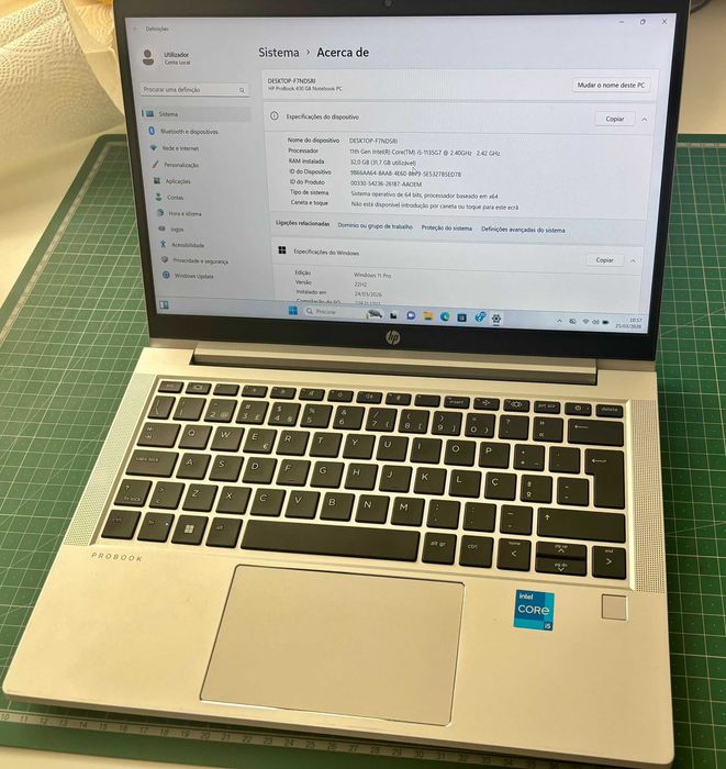 Portátil HP ProBook 430 G8