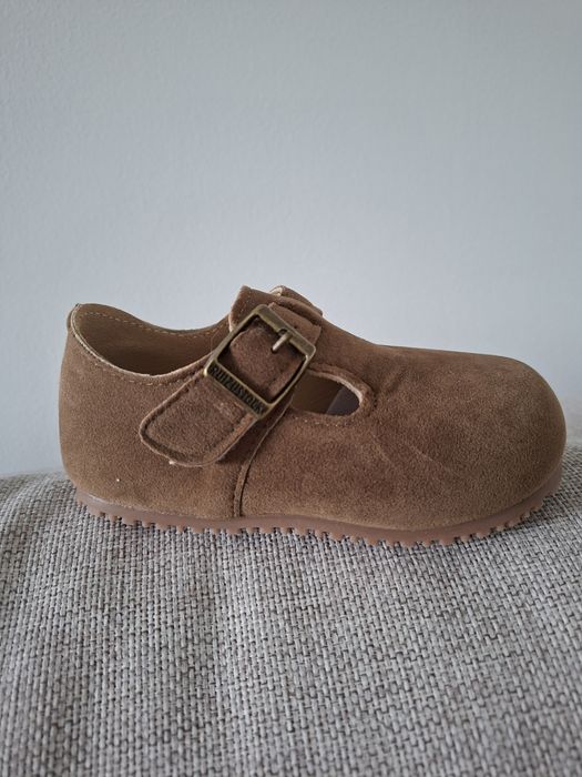 Sprzedam buty nowe (rozmiar 25)