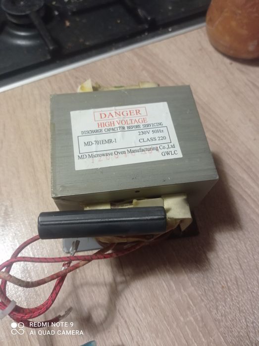 Transformator od mikrofalówki