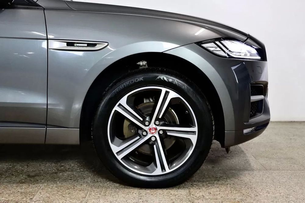 Jaguar F-Pace 25d AWD Aut. R-Sport