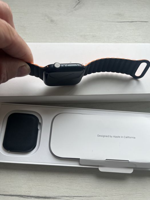 Продам Apple watch 9