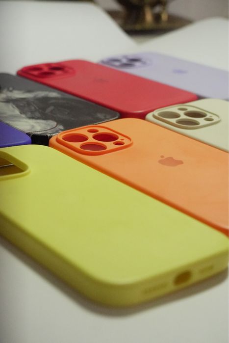 Чохли на iPhone 14 Pro Max