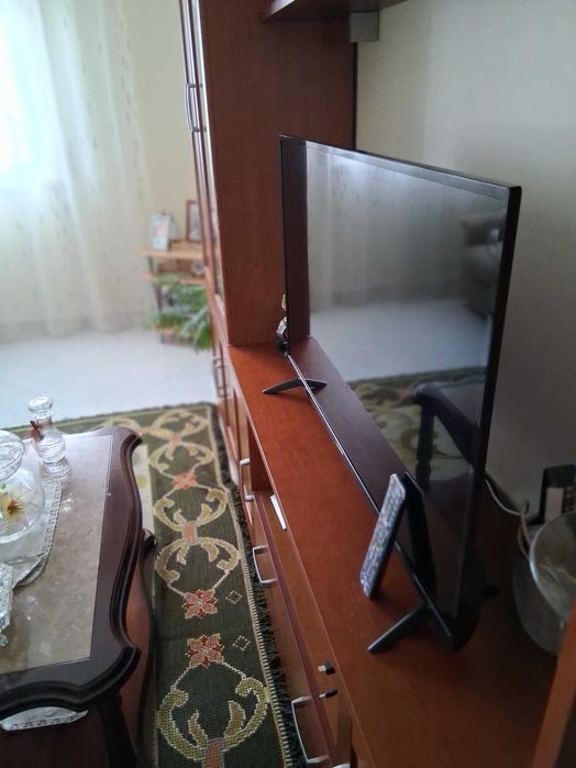 Smart TV FUL HD  blaupunkt 43 "