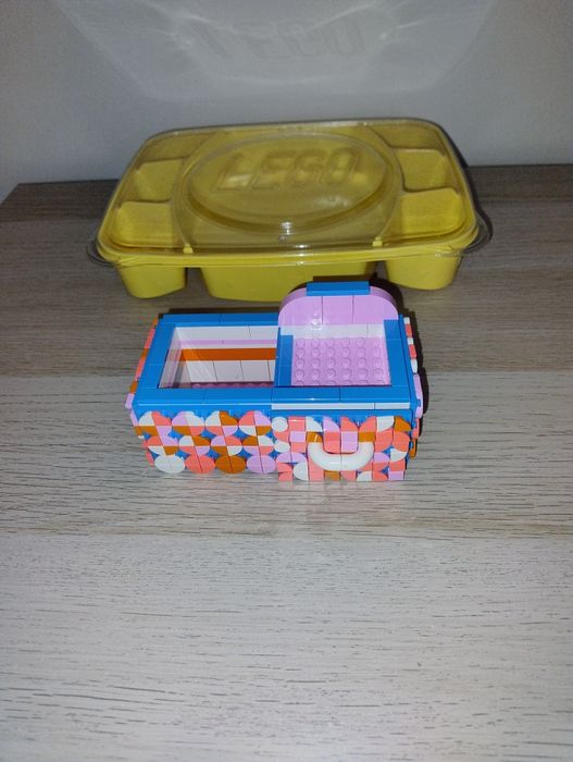 Lego Dots 41907 piórnik na biurko z szufladką