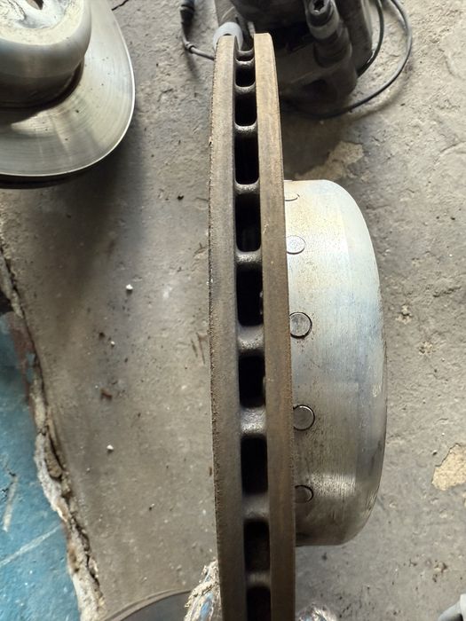 Комплект гальм до BMW G30 2.0d. Оригінал