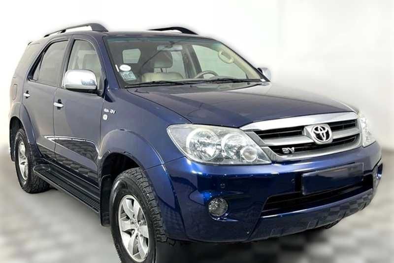 Розбираємо Toyota Fortuner 4.0 2008р