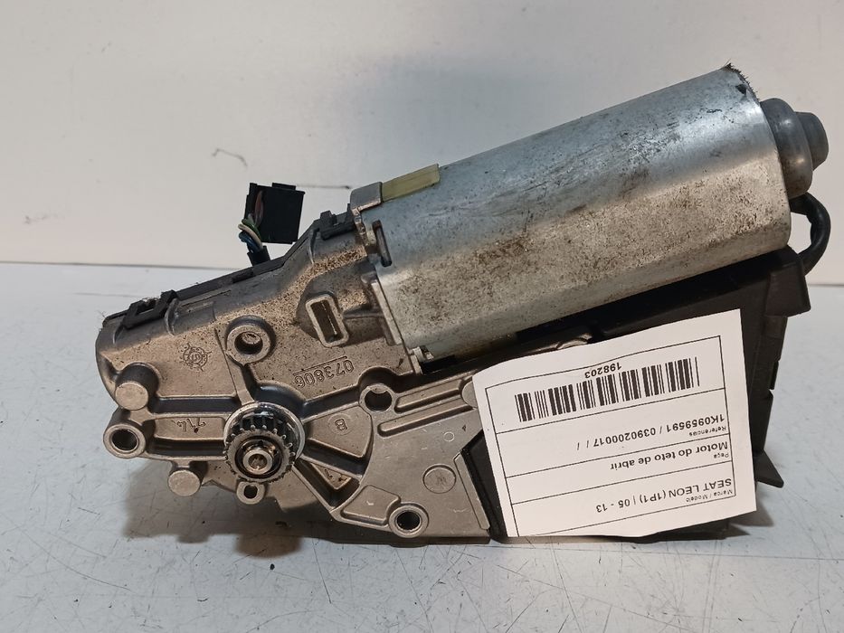 Motor do teto de abrir SEAT Leon (1P1)