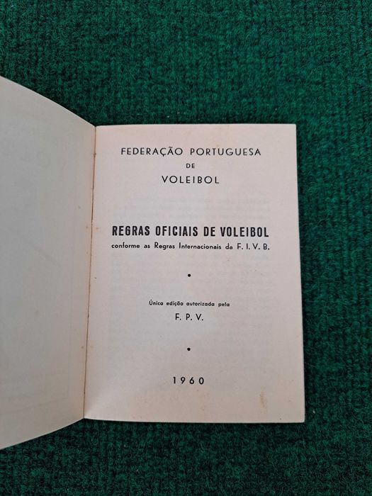Regras Oficiais de Voleibol (1960) - Federação Portuguesa ee Voleibol