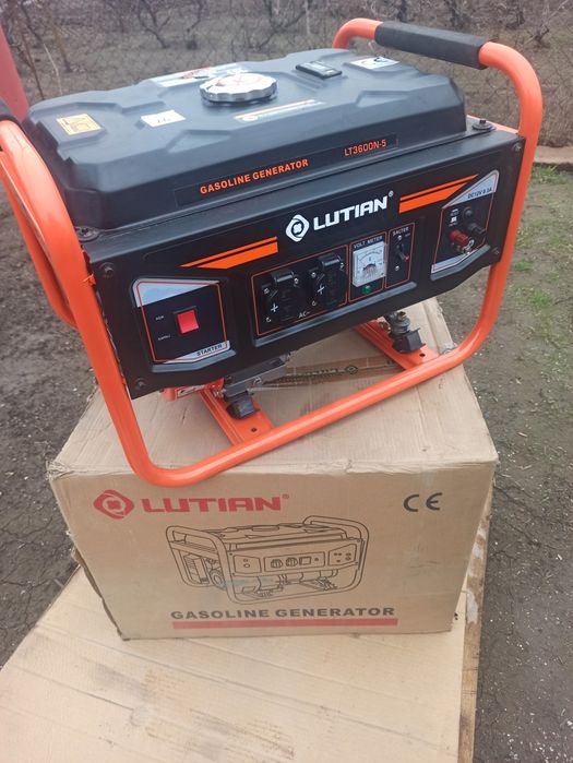 Бензиновый генератор