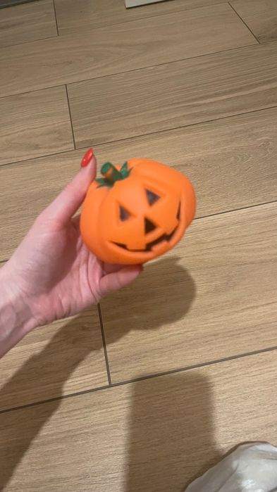 Продам игрушки для собаки