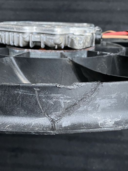 Моторчик охолодження двигуна вентилятор радіатора audi q5 80a fy