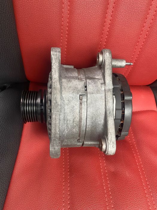 Генератор гольф 5 , 1,4