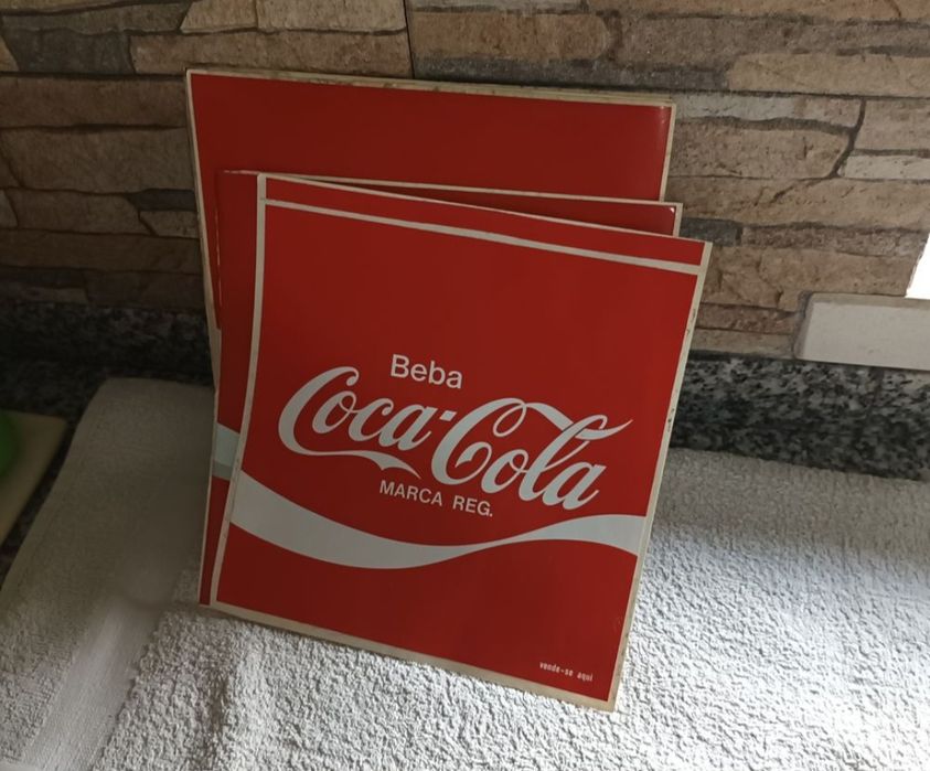Autocolantes antigos ver fotos  preço meramente indicativo