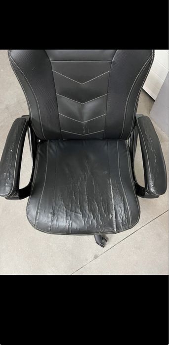 Cadeira Alpha Gamer preta
