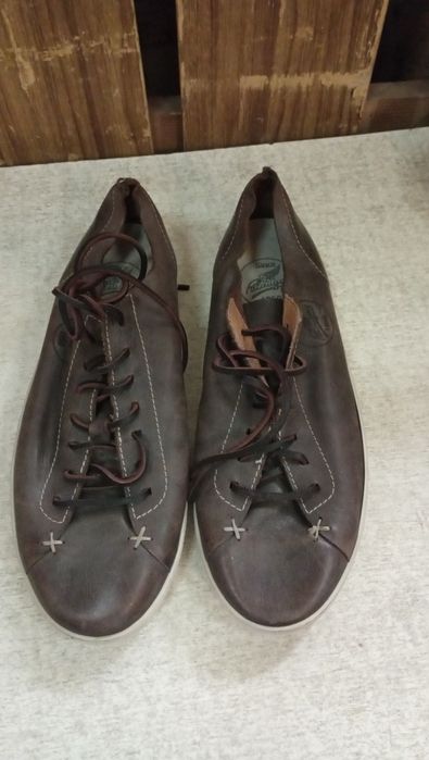 Шкіряне чоловіче взуття