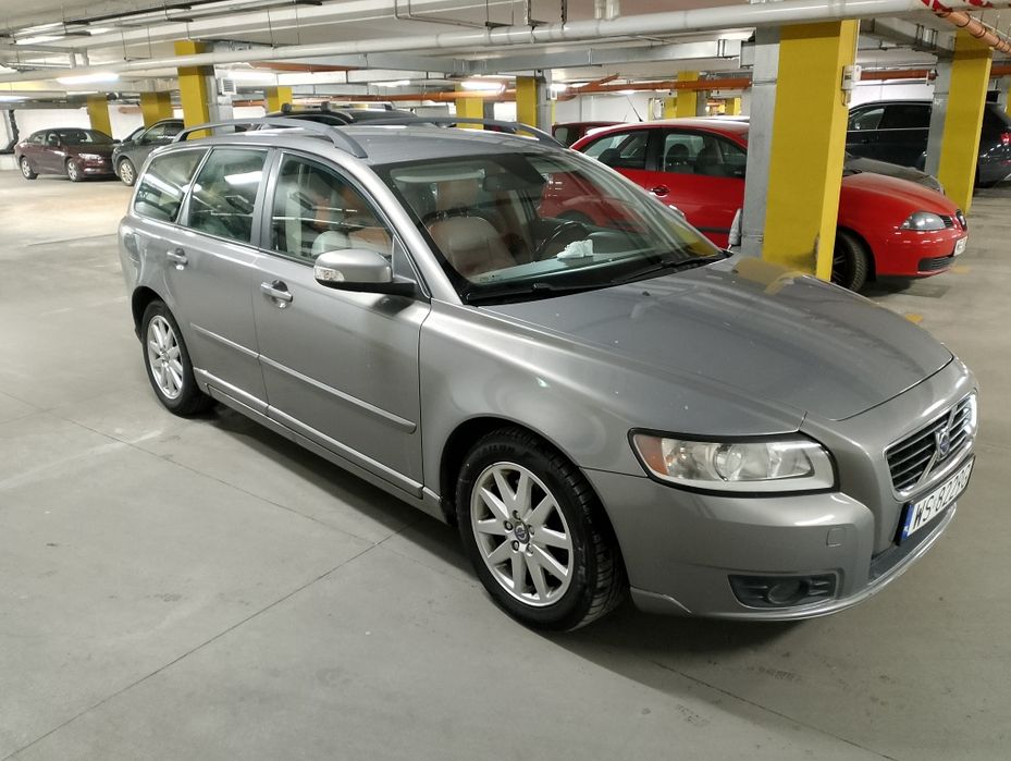 Volvo V50