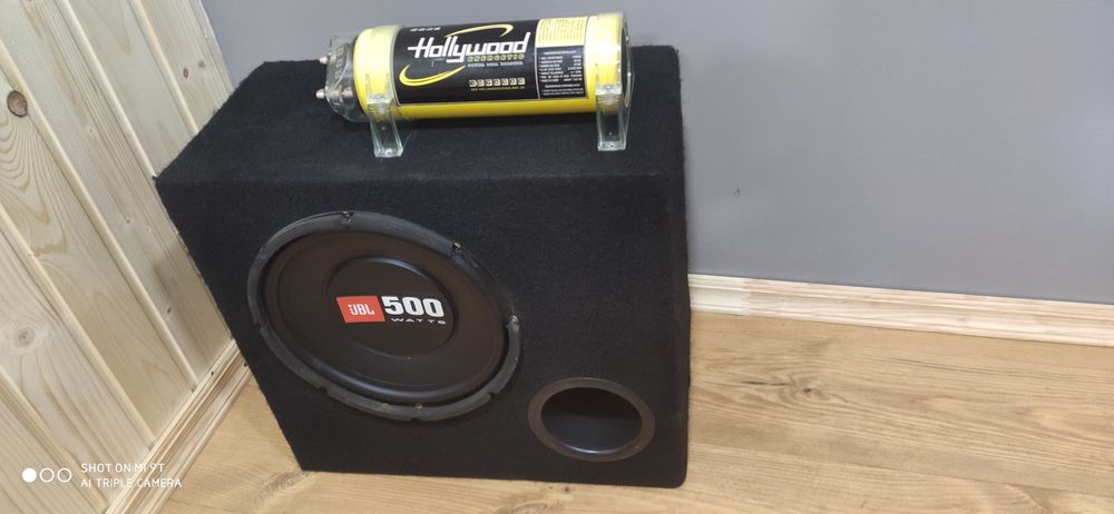 Сабвуфер з конденсатором