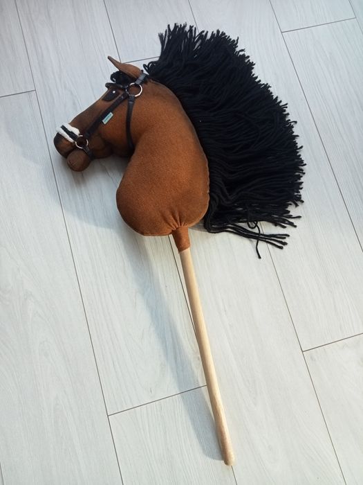 Konik Hobby Horse A3 JASNOGNIADY Z PLAMKĄ od perobebe.pl