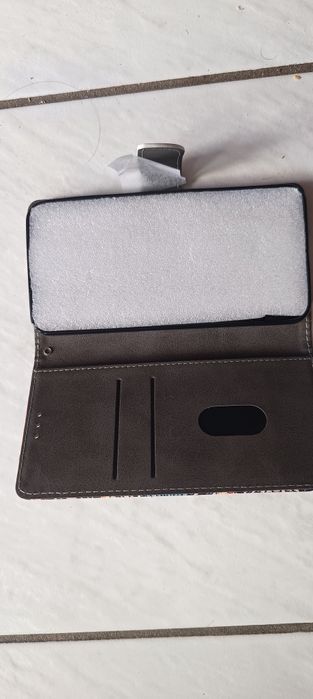 Etui do Samsung S24