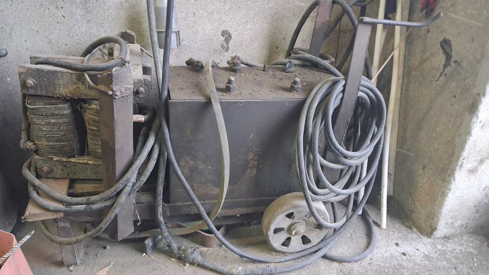 Spawarka elektrodowa