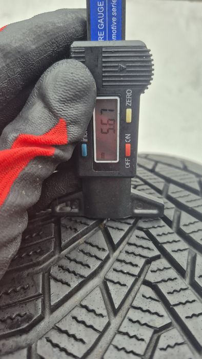 Opony 2 sztuki  Continental Contiwintercontact TS850 195/65R15T 2014r