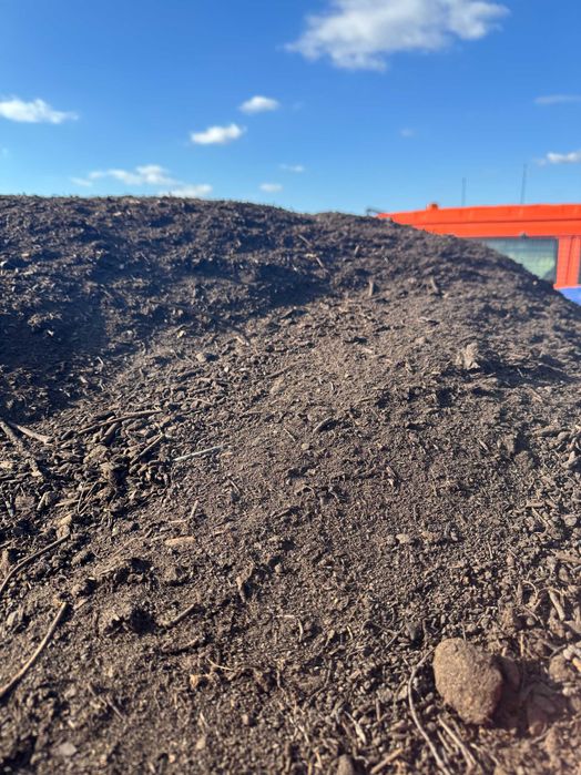 Ziemia ogrodowa kompostowa