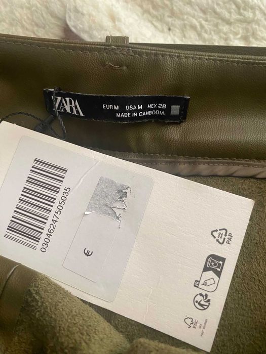 Saia tubo em Polipele_ ZARA