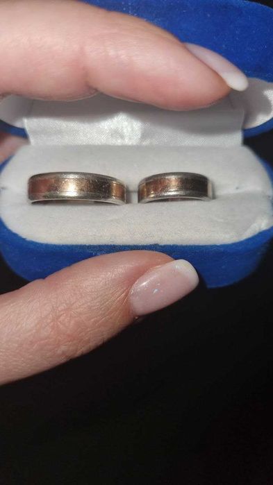 пара обручок американка  21 та 16 срібло з золотими пластинами