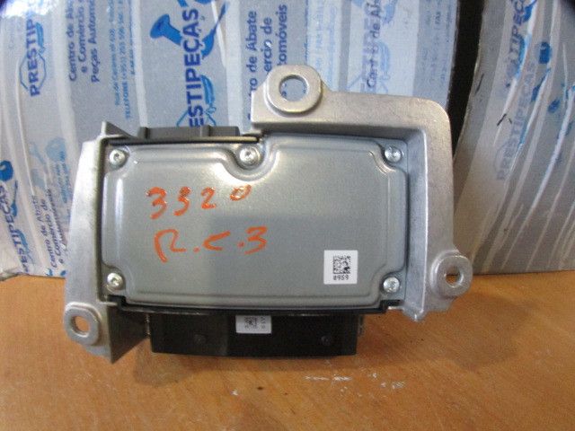 Centralina airbag RENAULT Clio III (BR0/1, CR0/1)