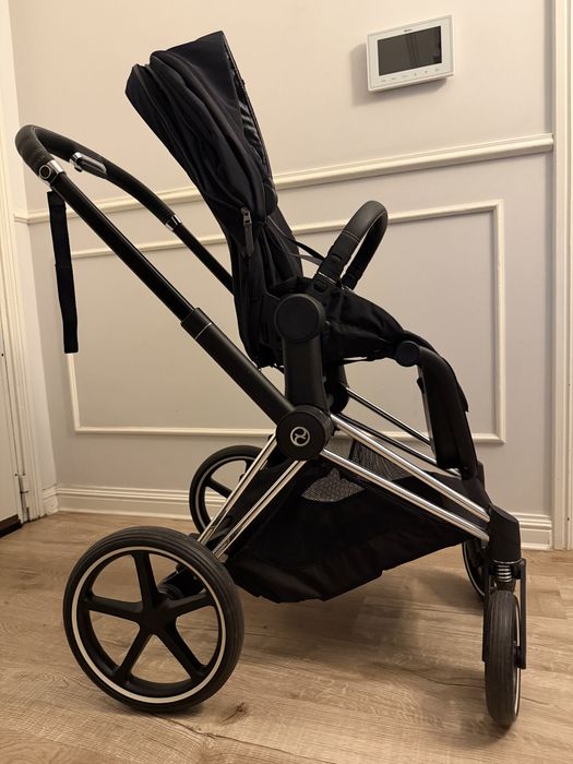Cybex Priam Preto 2023 pouco uso