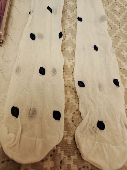 Rajstopy r. 128-146 kropki