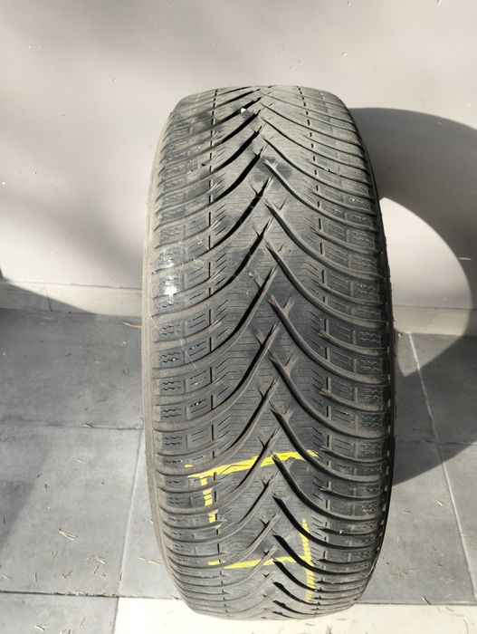 Opony zimowe 17/60/215  3szt za 70zl