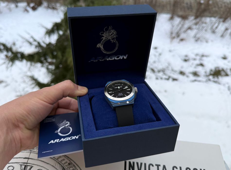Годинник механічний Aragon DF CARBON Sapphire 43 mm. 200 MT. Automatic