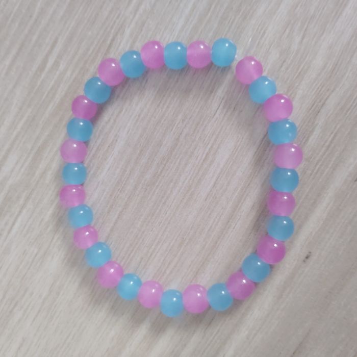 Bransoletka z koralików na gumeczce