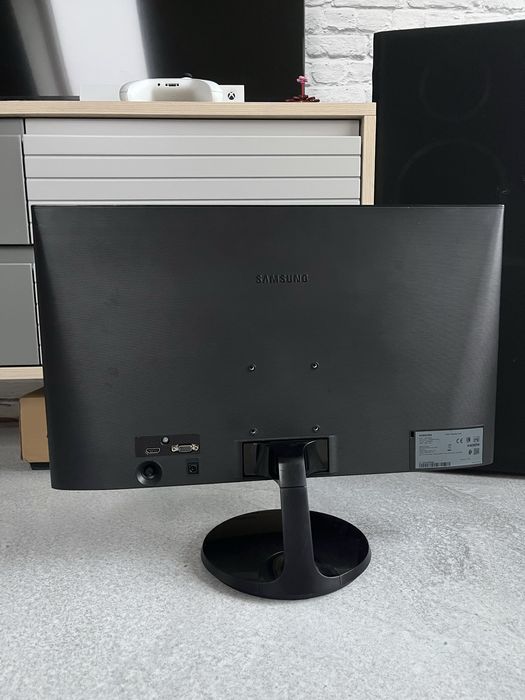 Monitor samsung 60hz 24 cale
