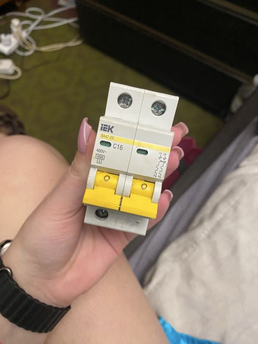 Новий пакетник,в ідеальному стані