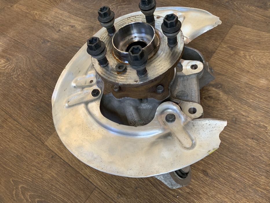 BMW x5 x6 x7 Цапфа рычаг продольный рычаг поперечный правый задний