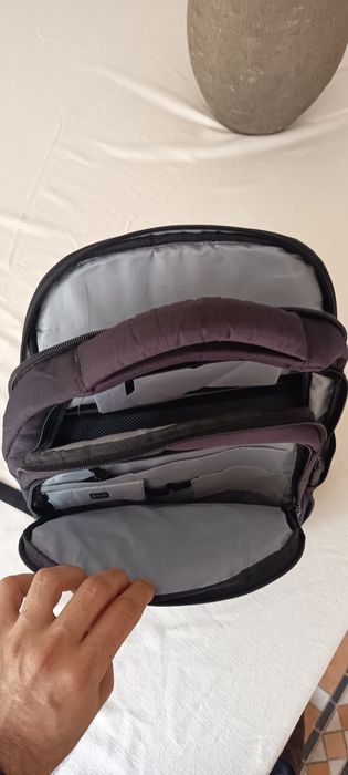 Mochila HP para Portátil – Como Novo