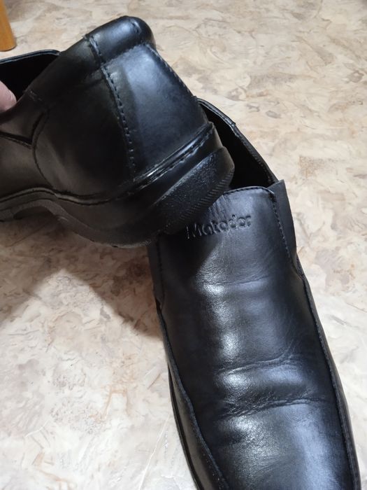 Чоловічі шкіряні черевики