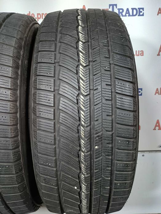2 шт. 215/55 R17 Austone Skadi SP-901 зимові шини б/у, 2023 рік, протектор 7 мм