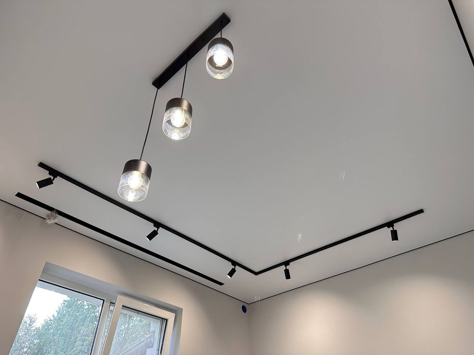 Натяжні стелі Яворів та інші райони